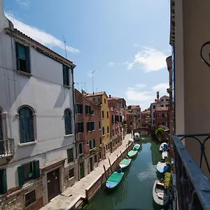 appartamento-delle-vele.hotelinveneto.com/