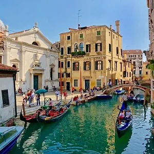 Apartment Ca Cicogna Air Conditioning And Fast Wifi, Location